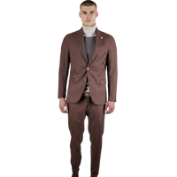 Italienischer brauner Herrenanzug mit klassischem Sakko und Hose mit Umschlag, Vorderansicht
