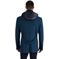Rückansicht der italienischen Herrenjacke in Ottanio-Blau mit abnehmbarer Kapuze, klare Linienführung und taillierte Silhouette.