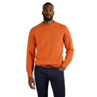 Italienischer Pullover aus Woll-Cashmere-Mischung mit Rundhalsausschnitt und strukturierter Strickoptik, Frontansicht