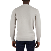 Italienischer Pullover aus Woll-Cashmere-Mischung mit moderner Passform und feiner Strickstruktur, Rückansicht