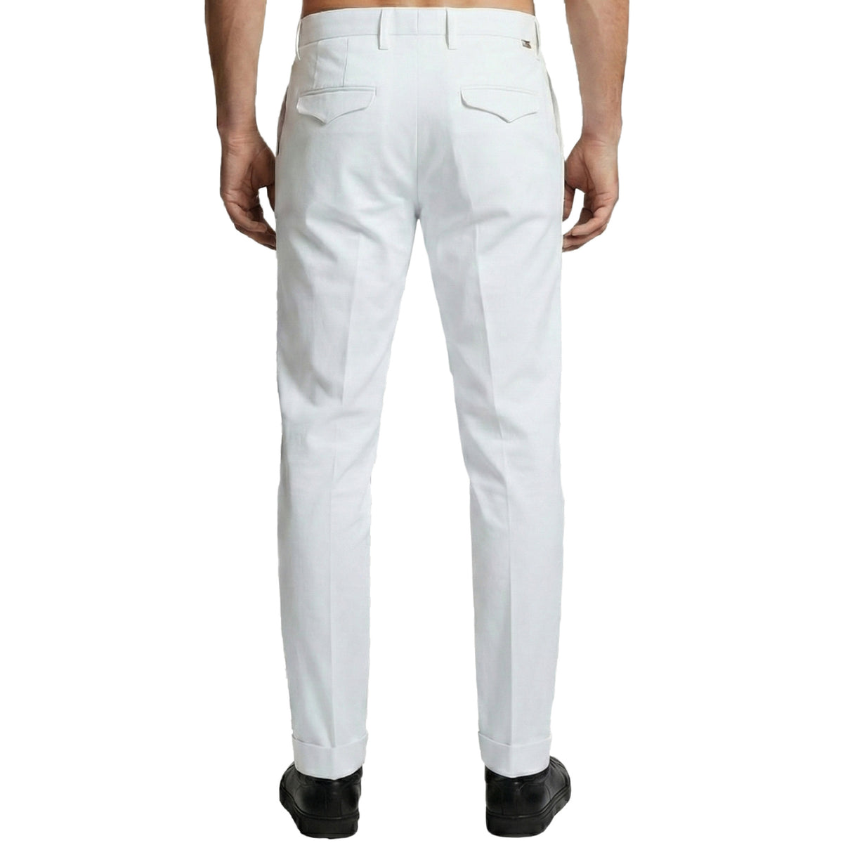 Weiße italienische Herren-Hose mit Paspeltaschen und schlanker Silhouette – Rückansicht