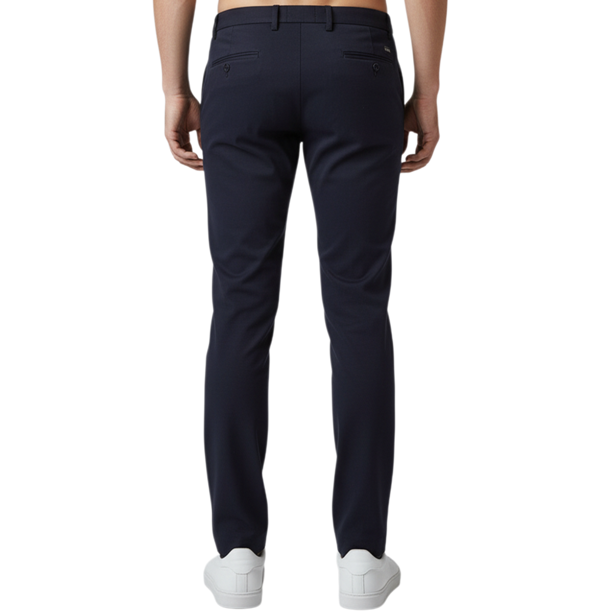 Rückansicht einer dunkelblauen italienischen Herren-Hose mit elastischem Komfortbund und moderner, schlanker Silhouette